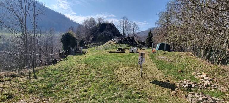 Du bénévolat avec les Amis du Château d'Asuel